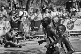 开云体育首页-乌干达女篮在非洲锦标赛中奋勇争夺，未来可期，乌干达女子篮球联赛